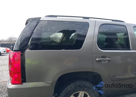 2007 GMC Yukon Sle z USA, uszkodzony, nr VIN 1GKFC13CX7J377313